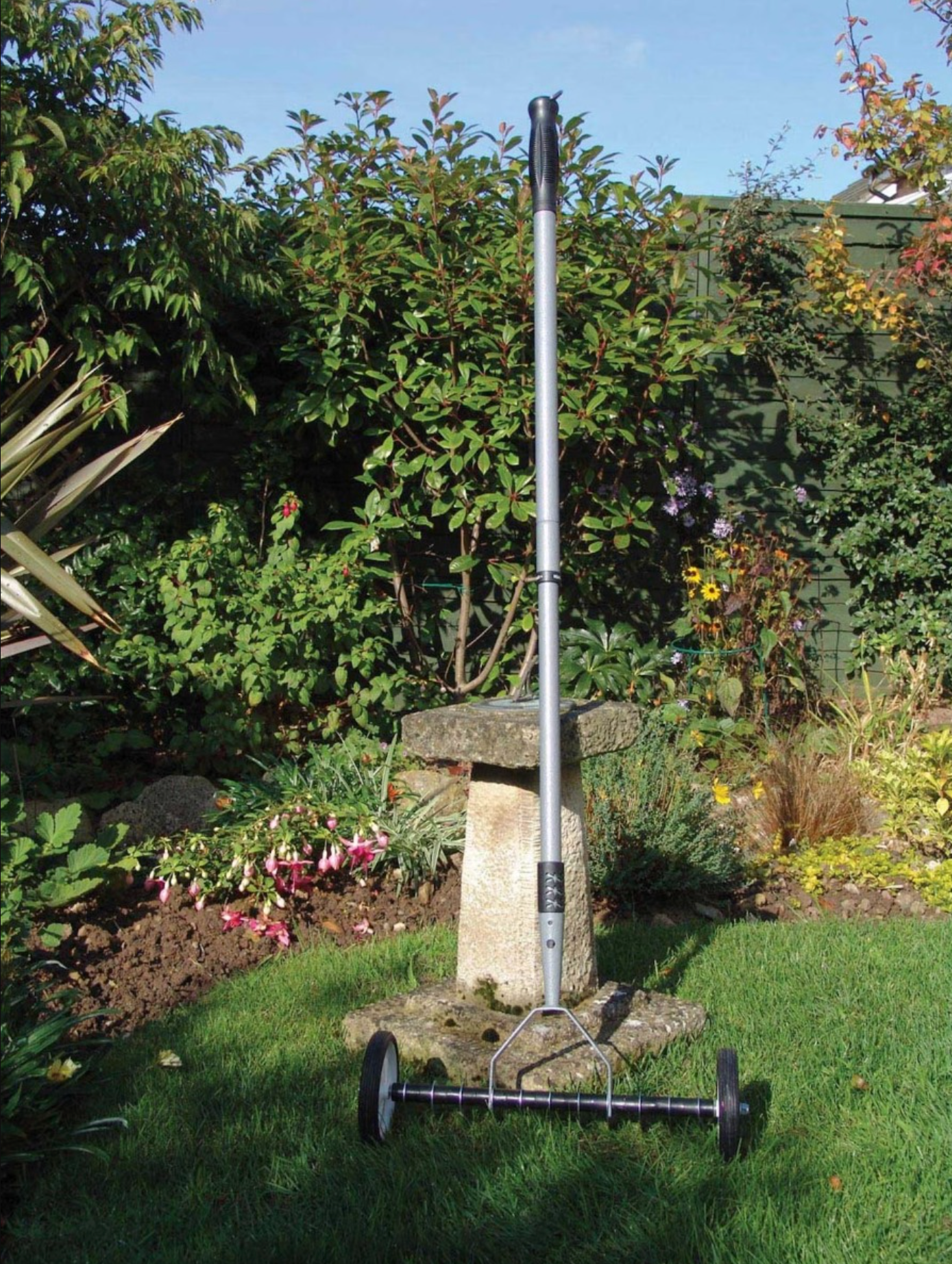Greenkey Lawn Scarifier